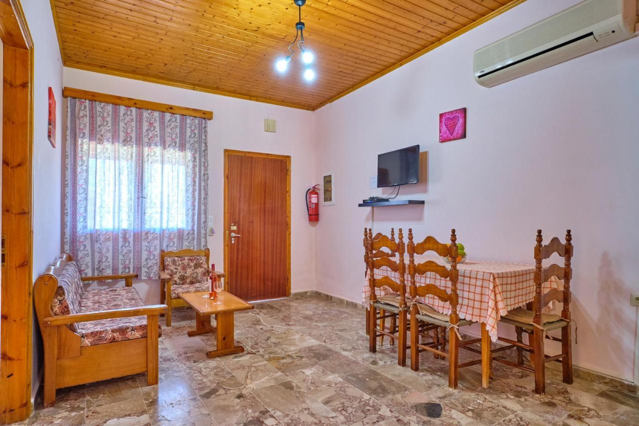 Theodora Apartments Agios Stefanos Corfu 에이지오스스테파노스 외부 사진