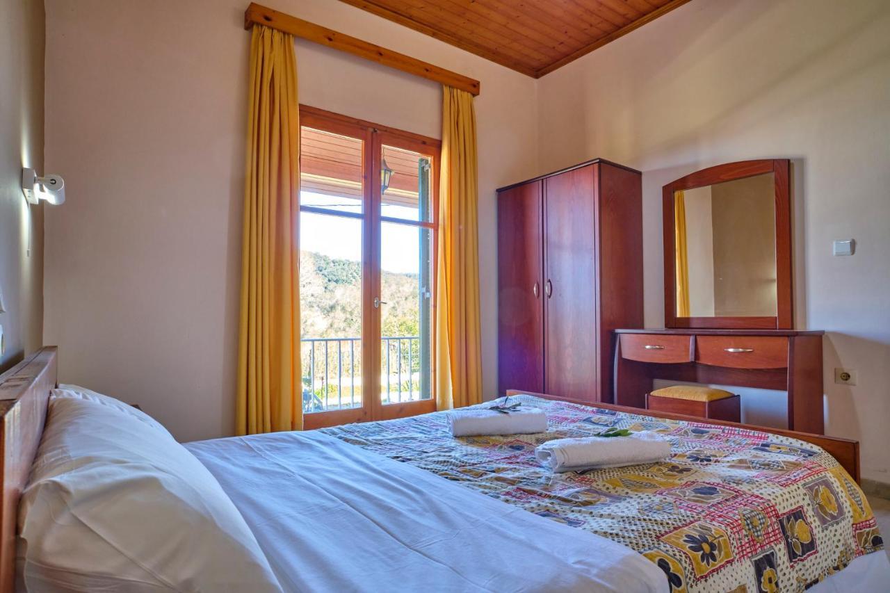 Theodora Apartments Agios Stefanos Corfu 에이지오스스테파노스 외부 사진