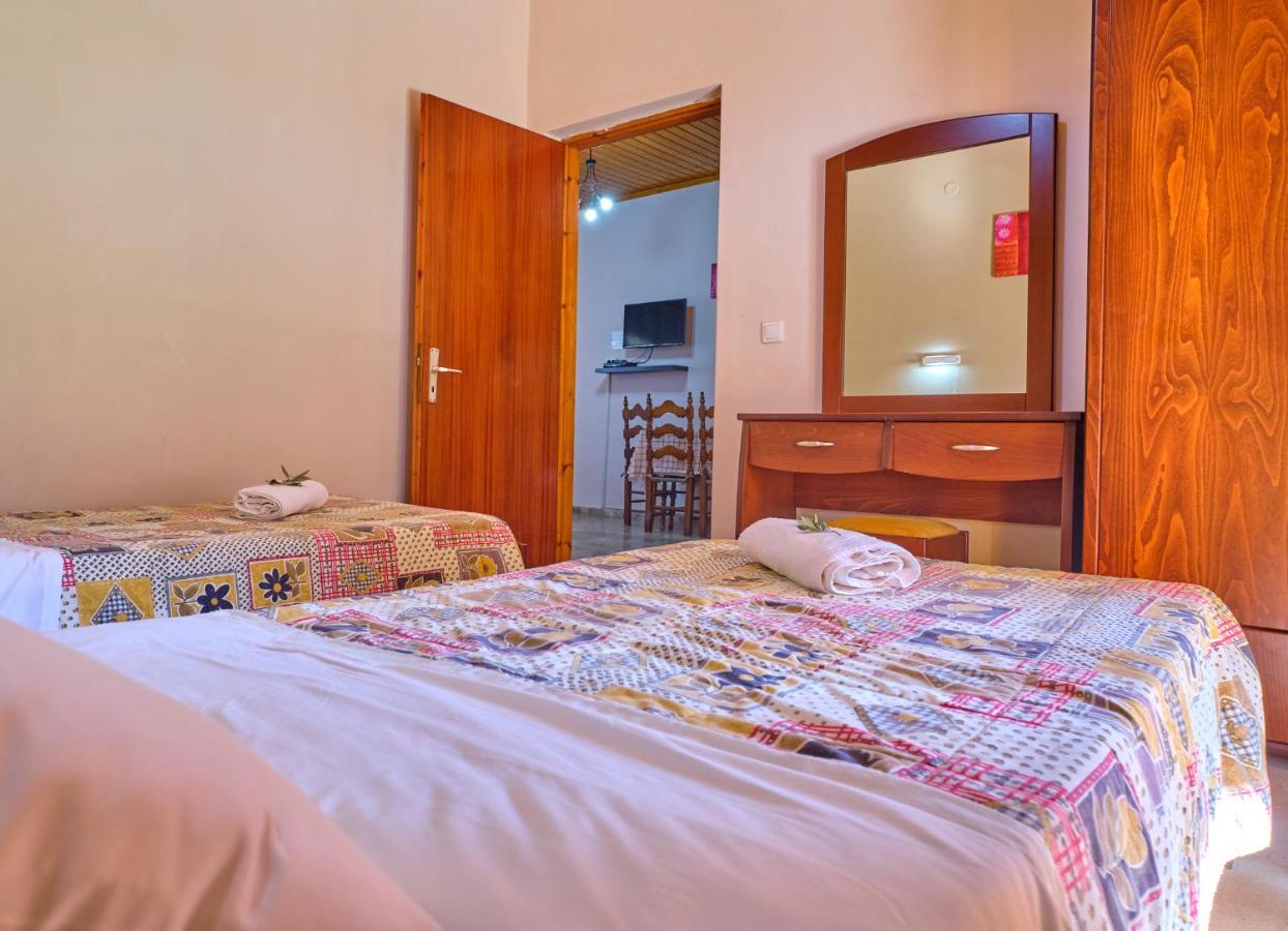 Theodora Apartments Agios Stefanos Corfu 에이지오스스테파노스 외부 사진