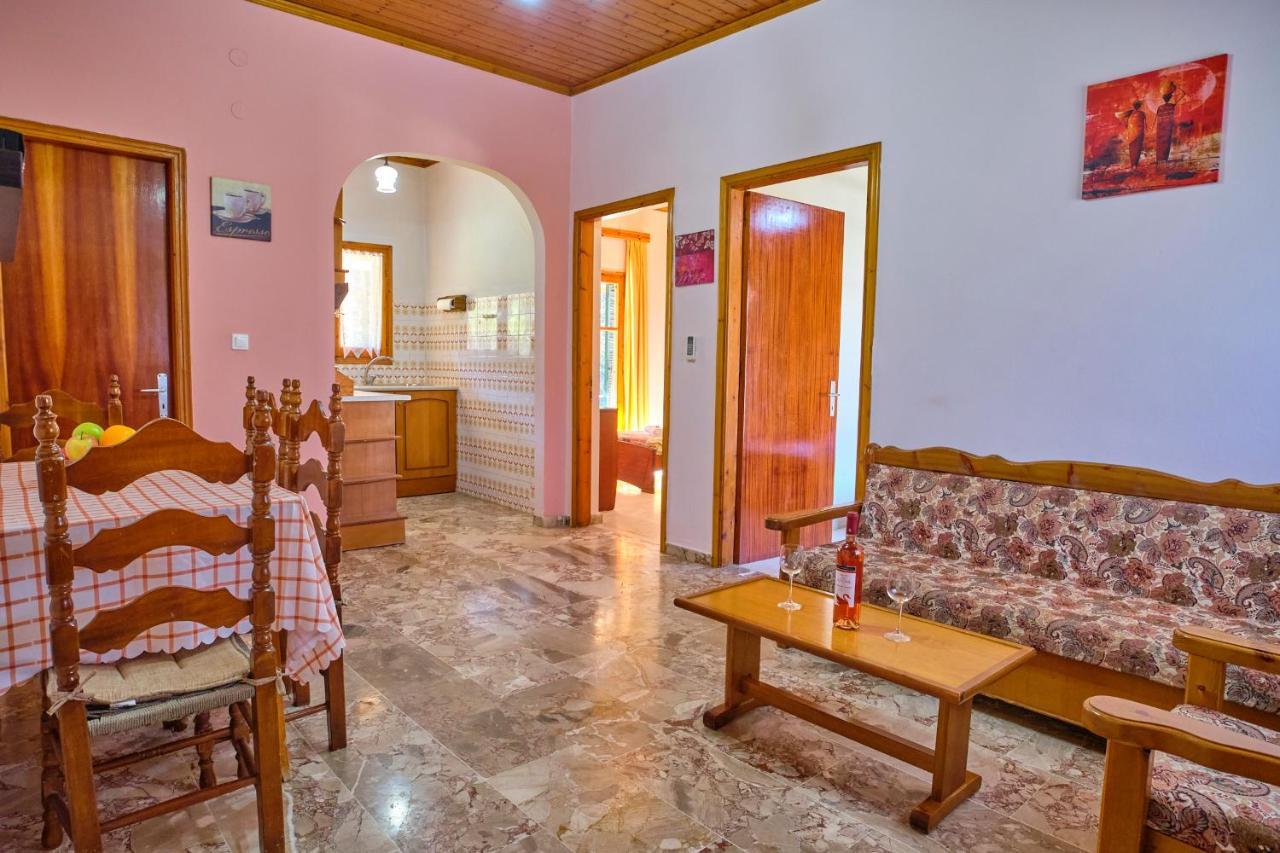 Theodora Apartments Agios Stefanos Corfu 에이지오스스테파노스 외부 사진