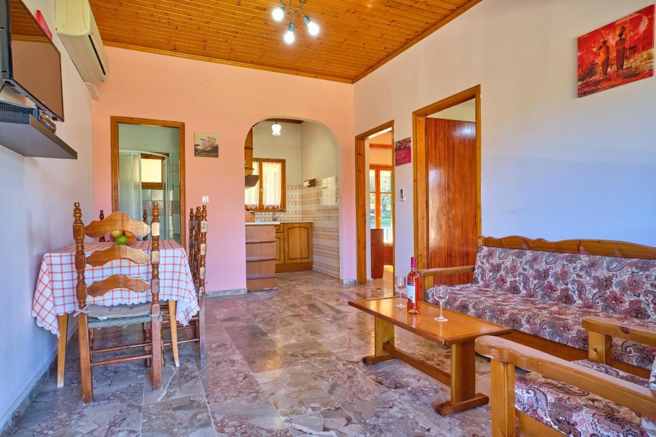 Theodora Apartments Agios Stefanos Corfu 에이지오스스테파노스 외부 사진